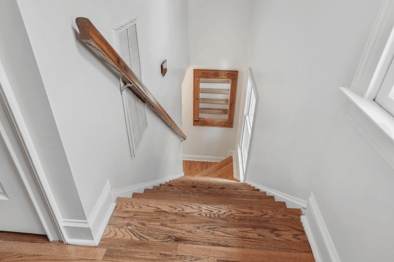 Savannah House: 102 West 36TH Street