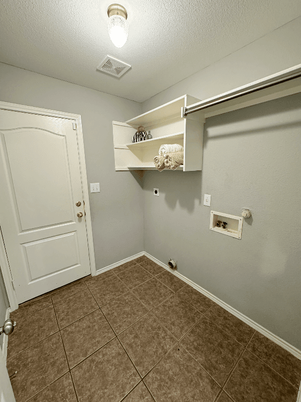 San Antonio House: 6003 Flower Meadow