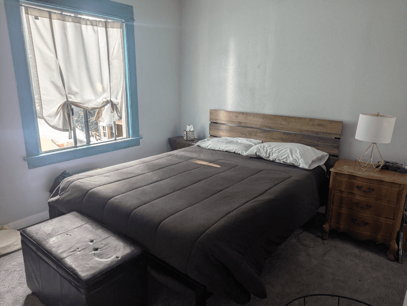 Los Angeles House: 518 S Kern Ave