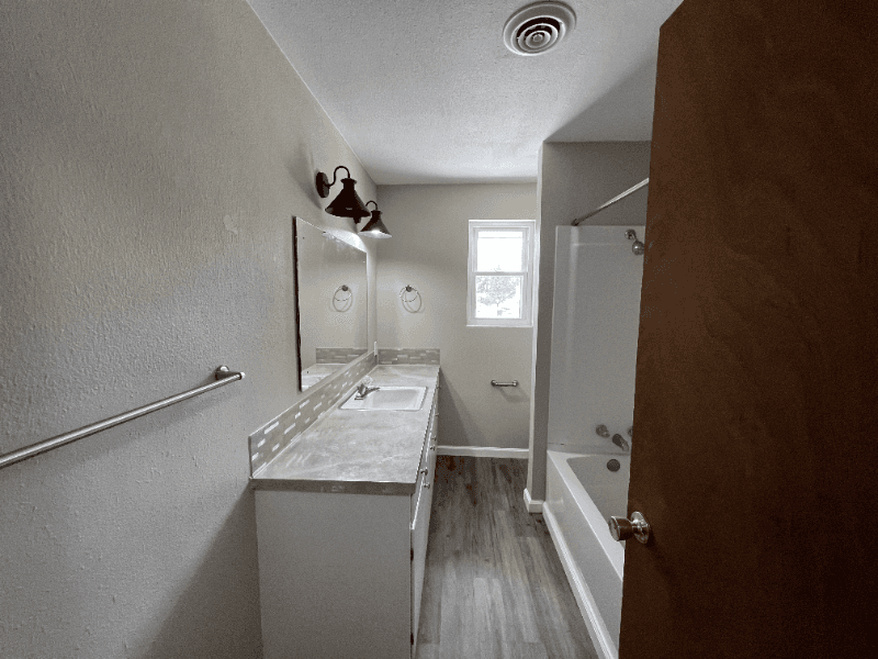 Jackson Other: 618 N Ohio St