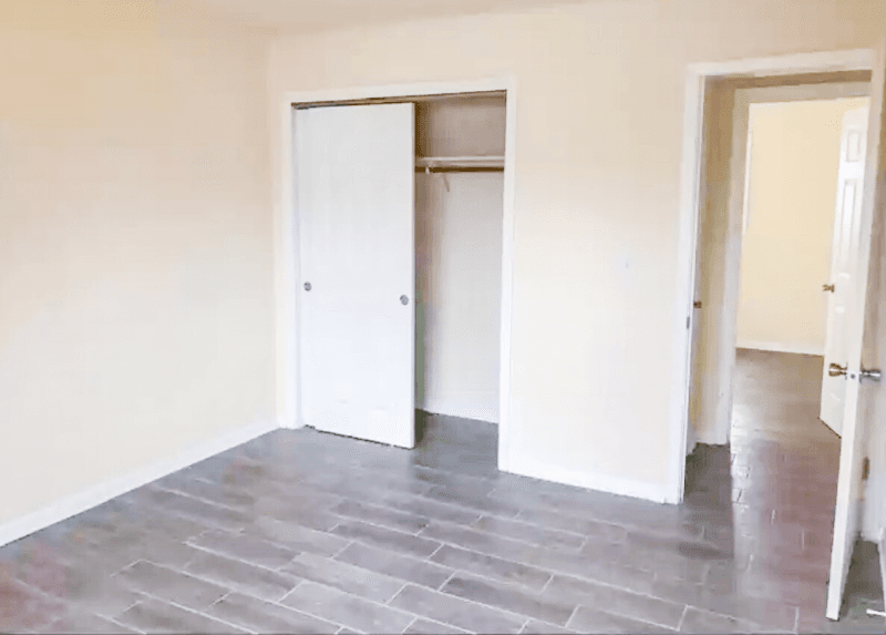 Park Ridge Apartment: 1418 Carol