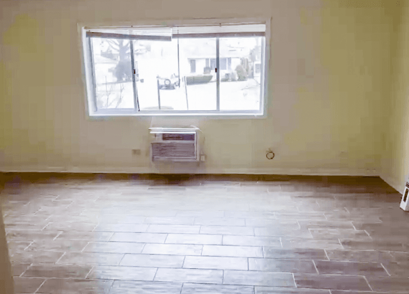 Park Ridge Apartment: 1418 Carol