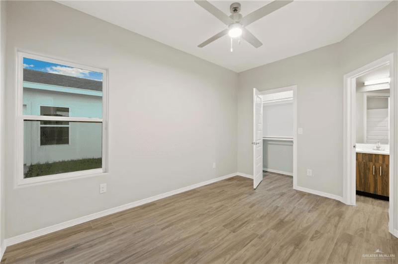 McAllen Apartment: 3905 Walnut Ave LOT - 20