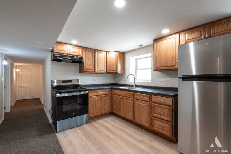 Chicago Condo: 3301 N Kilbourn Avenue