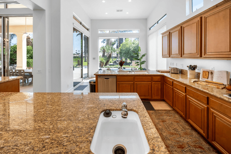 La Quinta House: 81015 Golf View Dr