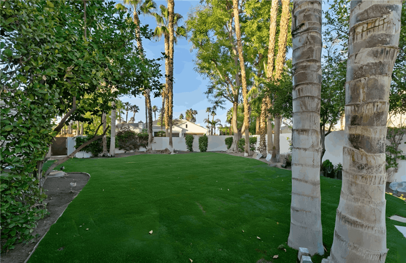 La Quinta House: 81015 Golf View Dr