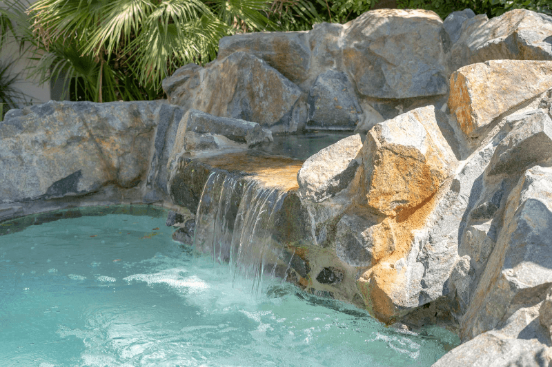 La Quinta House: 81015 Golf View Dr