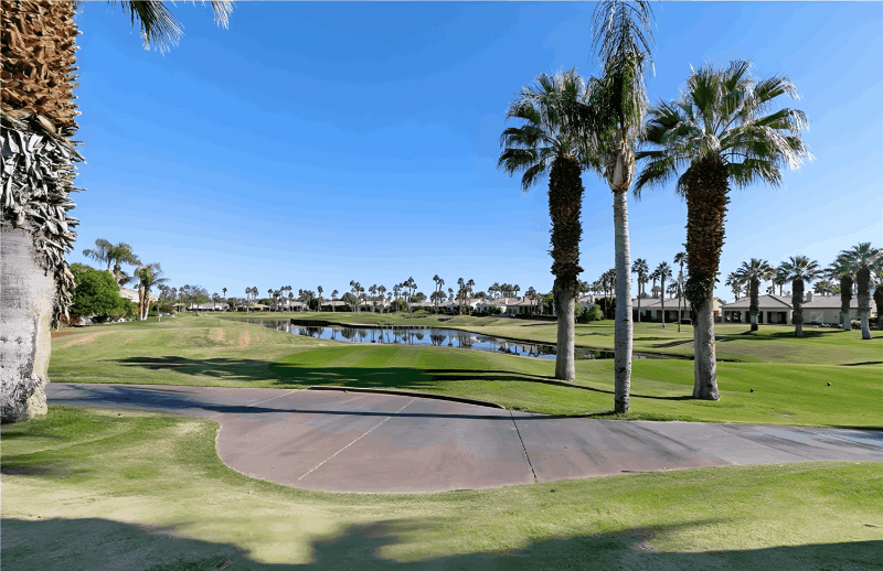 La Quinta House: 81015 Golf View Dr