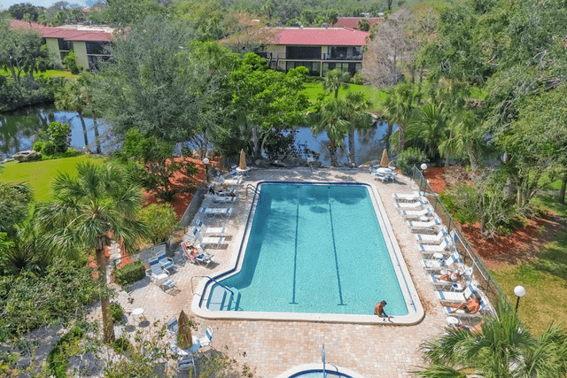 Bradenton Condo: 6423 Egret Lane