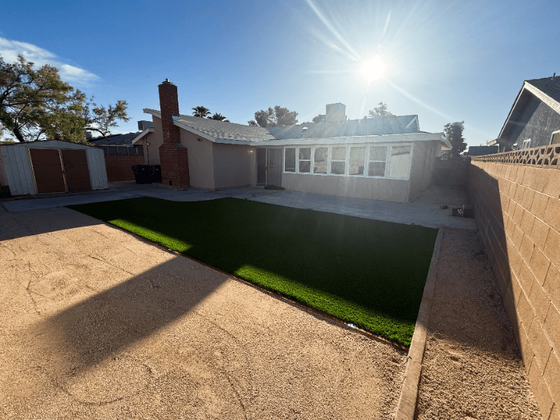 Ridgecrest House: 325 Dawn Ct