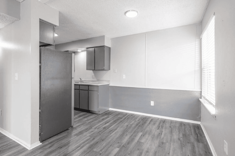 Yukon Apartment: 55 N Ranchwood Blvd