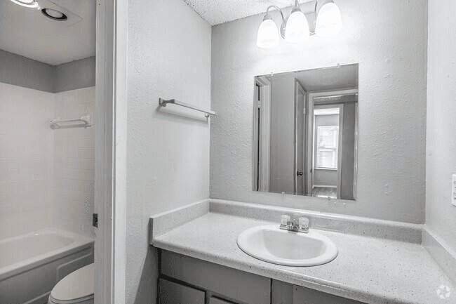 Yukon Apartment: 55 N Ranchwood Blvd