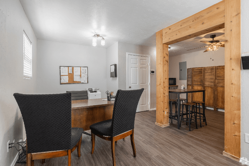 Yukon Apartment: 55 N Ranchwood Blvd
