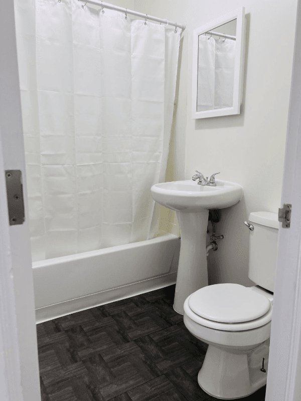 Huntington Apartment: 1340 4th Ave
