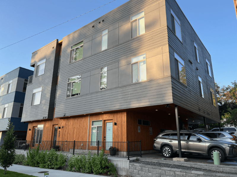 Spokane Apartment: 617 S Adams St