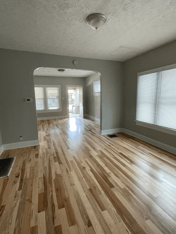 Columbus Apartment: 744 S 18th St