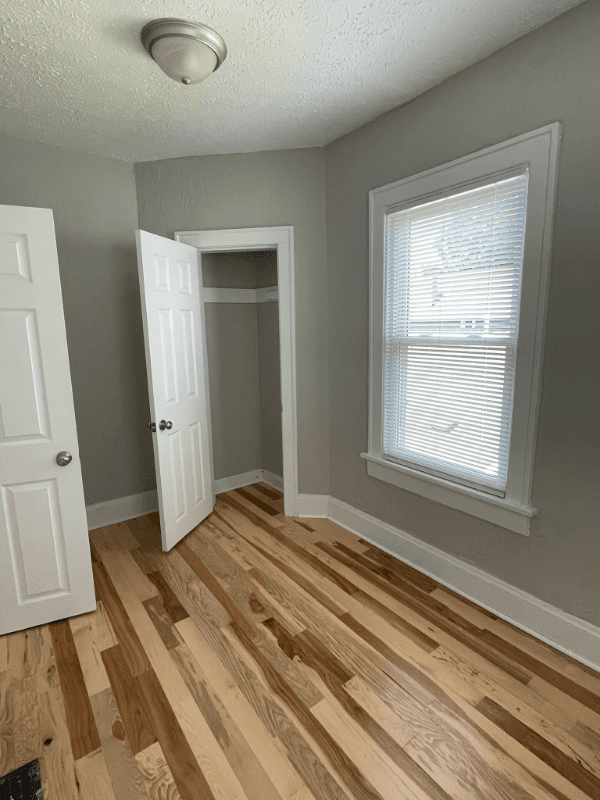 Columbus Apartment: 744 S 18th St