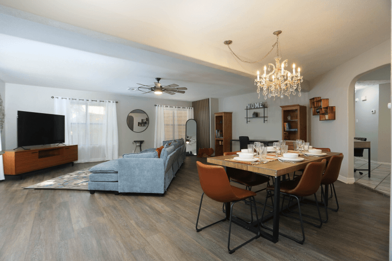 San Antonio House: 9011 Welles Way