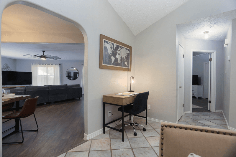 San Antonio House: 9011 Welles Way
