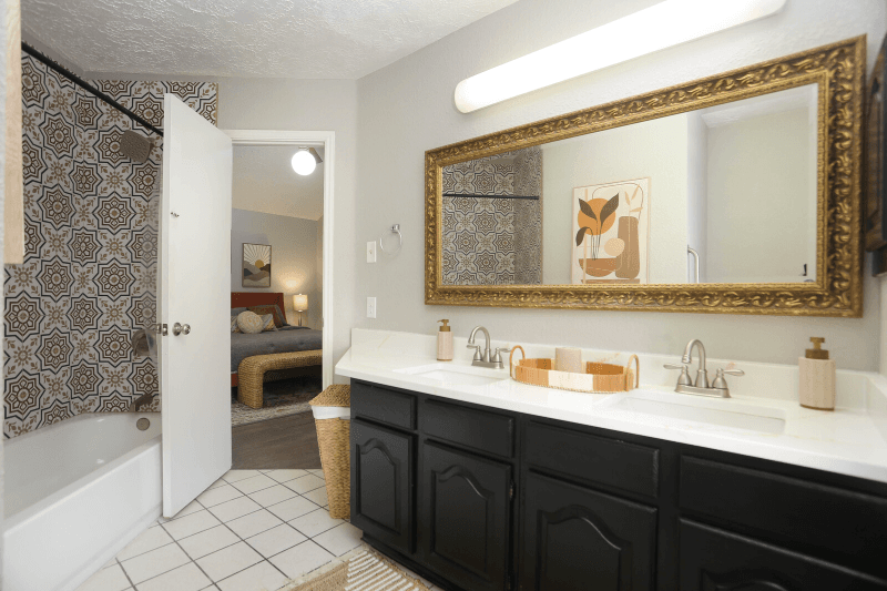 San Antonio House: 9011 Welles Way