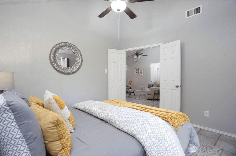San Antonio House: 9011 Welles Way