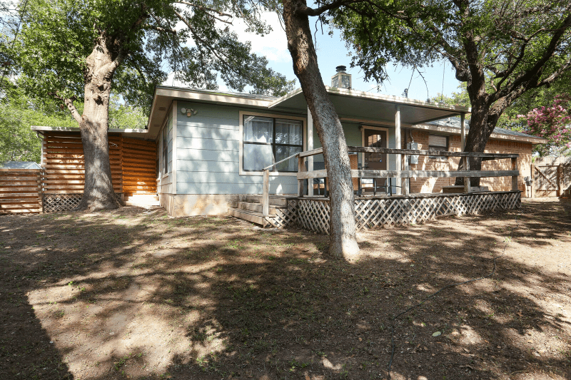 San Antonio House: 9011 Welles Way
