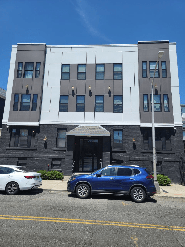 EAST ORANGE Apartment: 502 WILLIAM