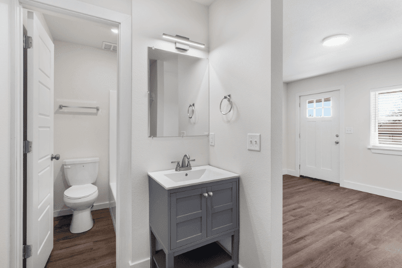 Huntsville Apartment: 901 North Gaskill Street