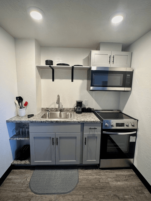 Green River Townhome: 316 E Flaming Gorge Wat