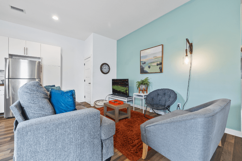 Atlanta House: 906 Allene Ave SW
