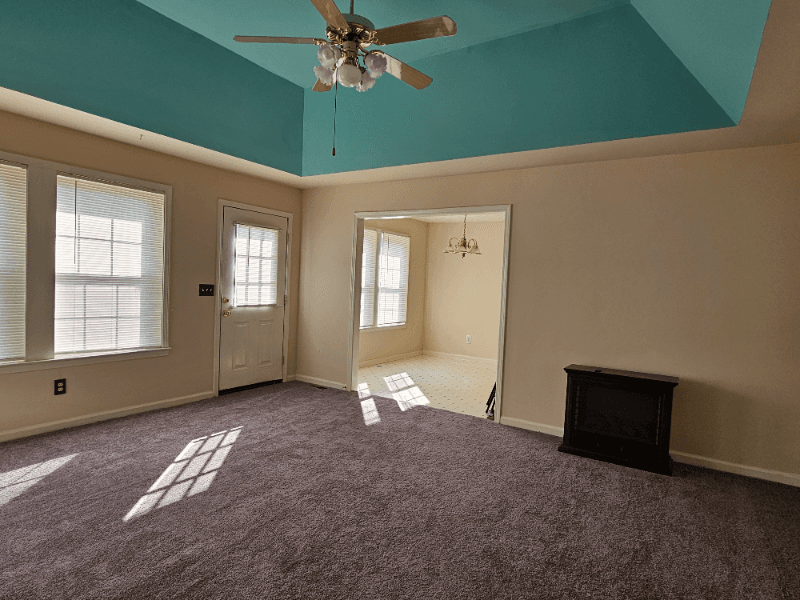 Gallatin House: 1011 Brookwood Dr