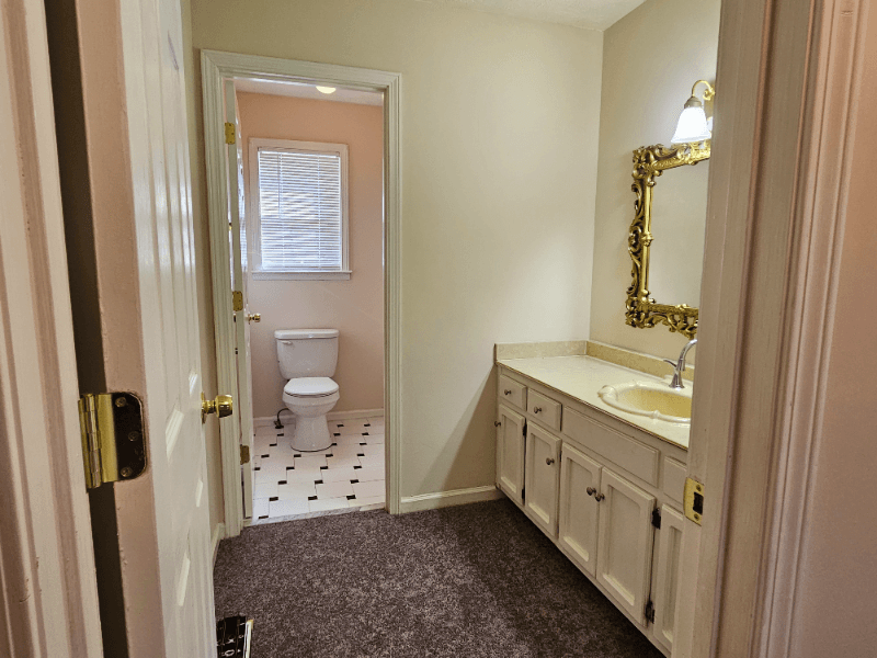 Gallatin House: 1011 Brookwood Dr