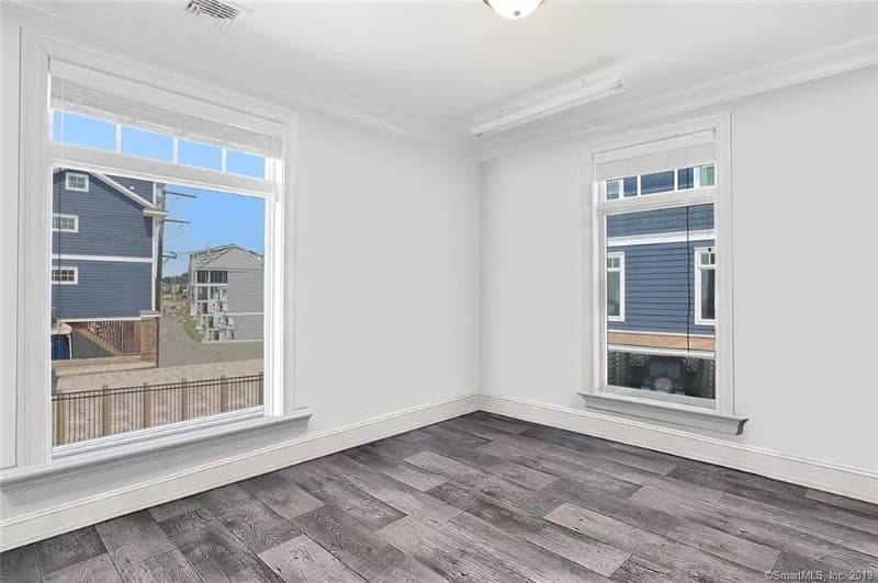 Fairfield House: 2155 Fairfield Beach Rd