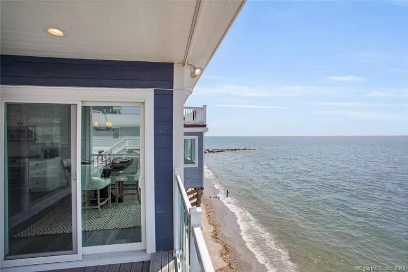 Fairfield House: 2155 Fairfield Beach Rd