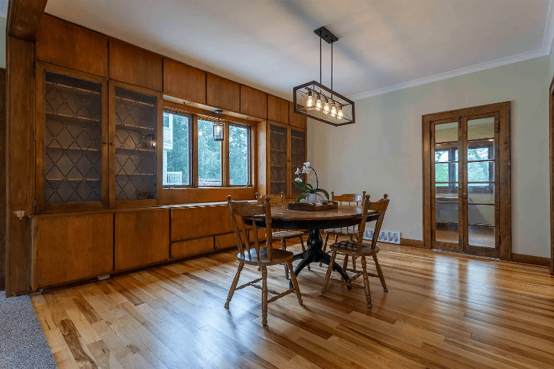 Dubuque Single Room: 1215 Mount Pleasant St