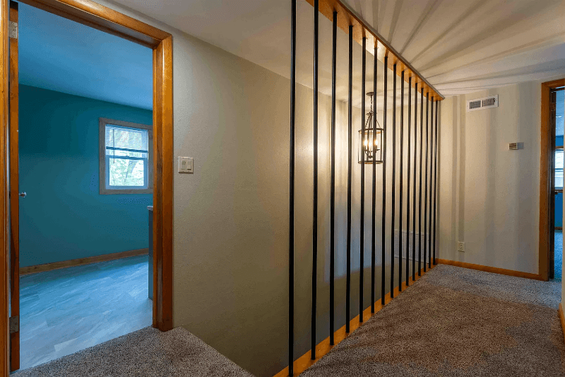 Dubuque Single Room: 1215 Mount Pleasant St