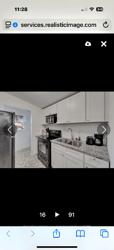 Tampa House: 9118 1/2 Brunswick ln