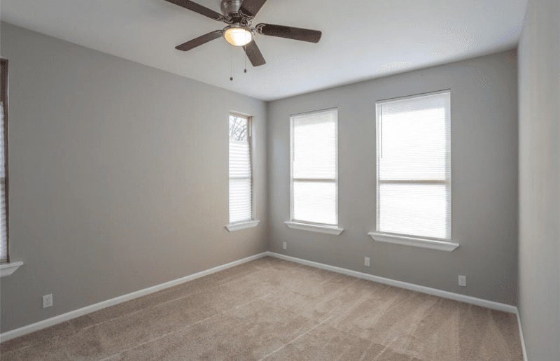 Houston House: 6409 Carver Road