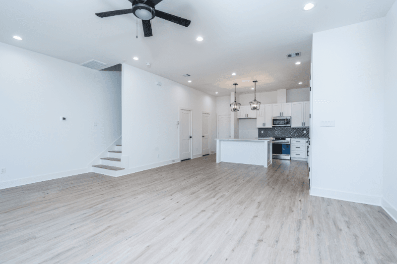 Houston House: 6426 Highland Pine Ln