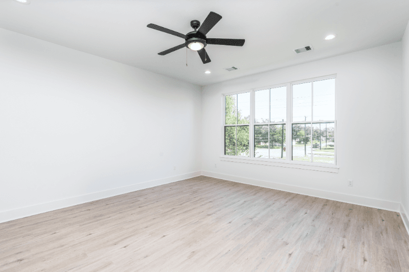 Houston House: 6426 Highland Pine Ln