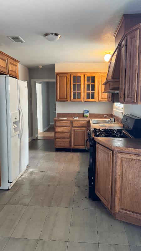Dallas House: 10932 Dunaway Dr