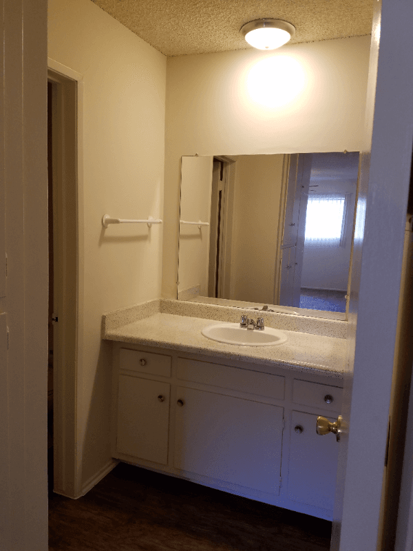 Whittier Apartment: 10640 Colima Rd