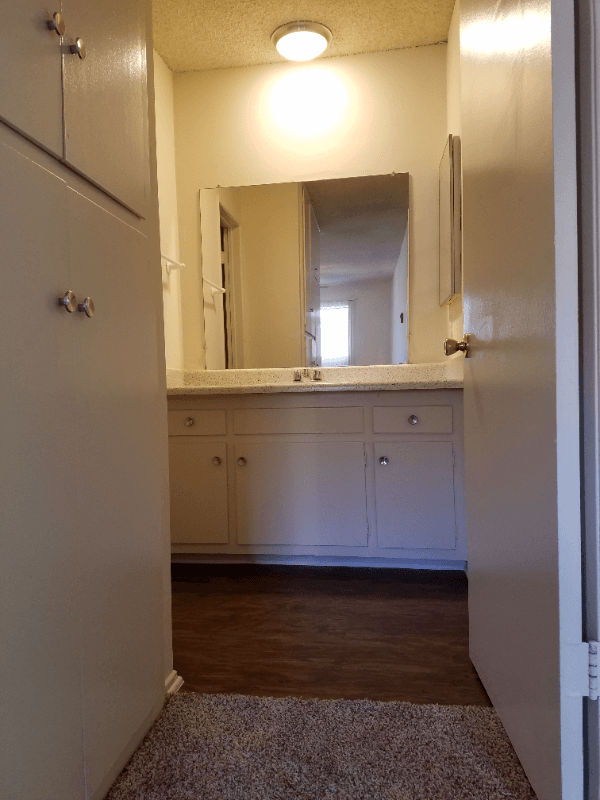 Whittier Apartment: 10640 Colima Rd