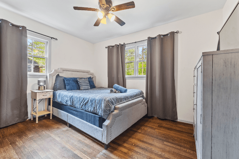 Atlanta House: 2523 Ben Hill Rd