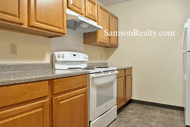 Rumford Condo: 280 Roger Williams Ave.