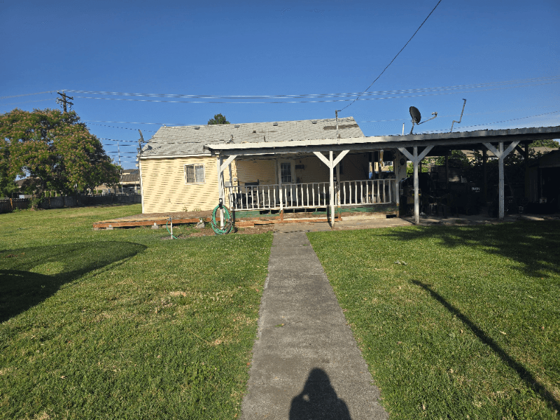 Pasco House: 804 North 24th Ave