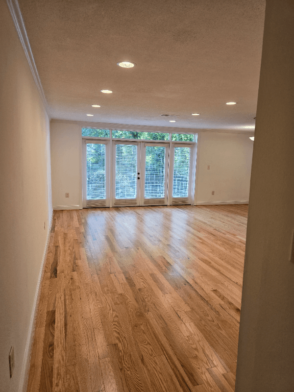 Atlanta Condo: 120 Alden Ave