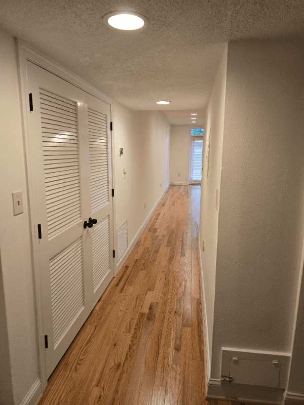Atlanta Condo: 120 Alden Ave