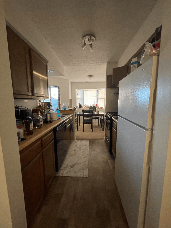 Columbus Condo: 2196 I hedgerow Rd.