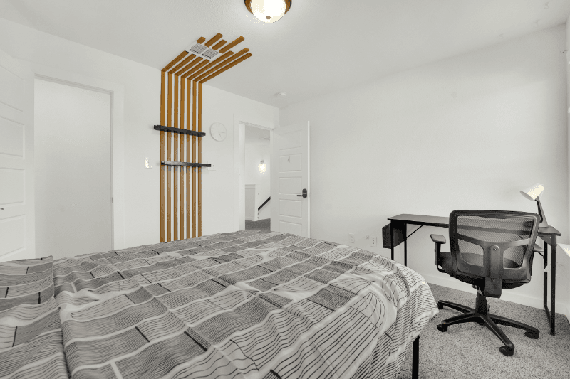 Denton Single Room: 2113 Paxton Way
